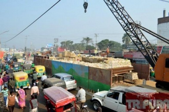 Agartala flyover construction: Traffic congestion pose a big challenge for common masses